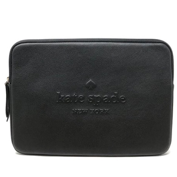 Last one☝🏻 Larchmont Avenue Logo Laptop Sleeve